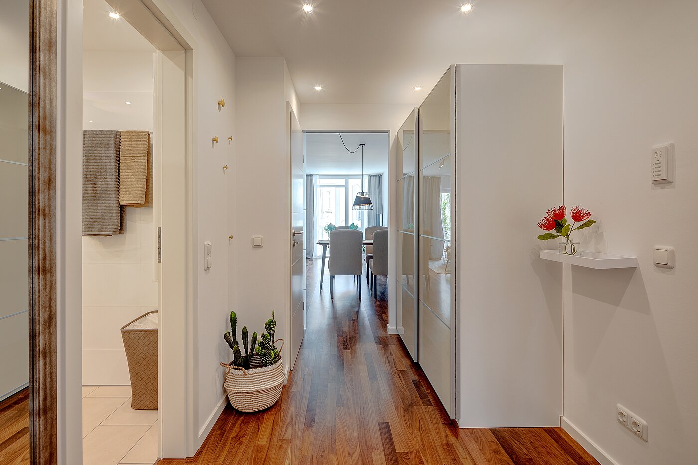 Apartamento de 2 habitaciones | München-Schwabing | 70434 | Flur mit "verstecktem"...