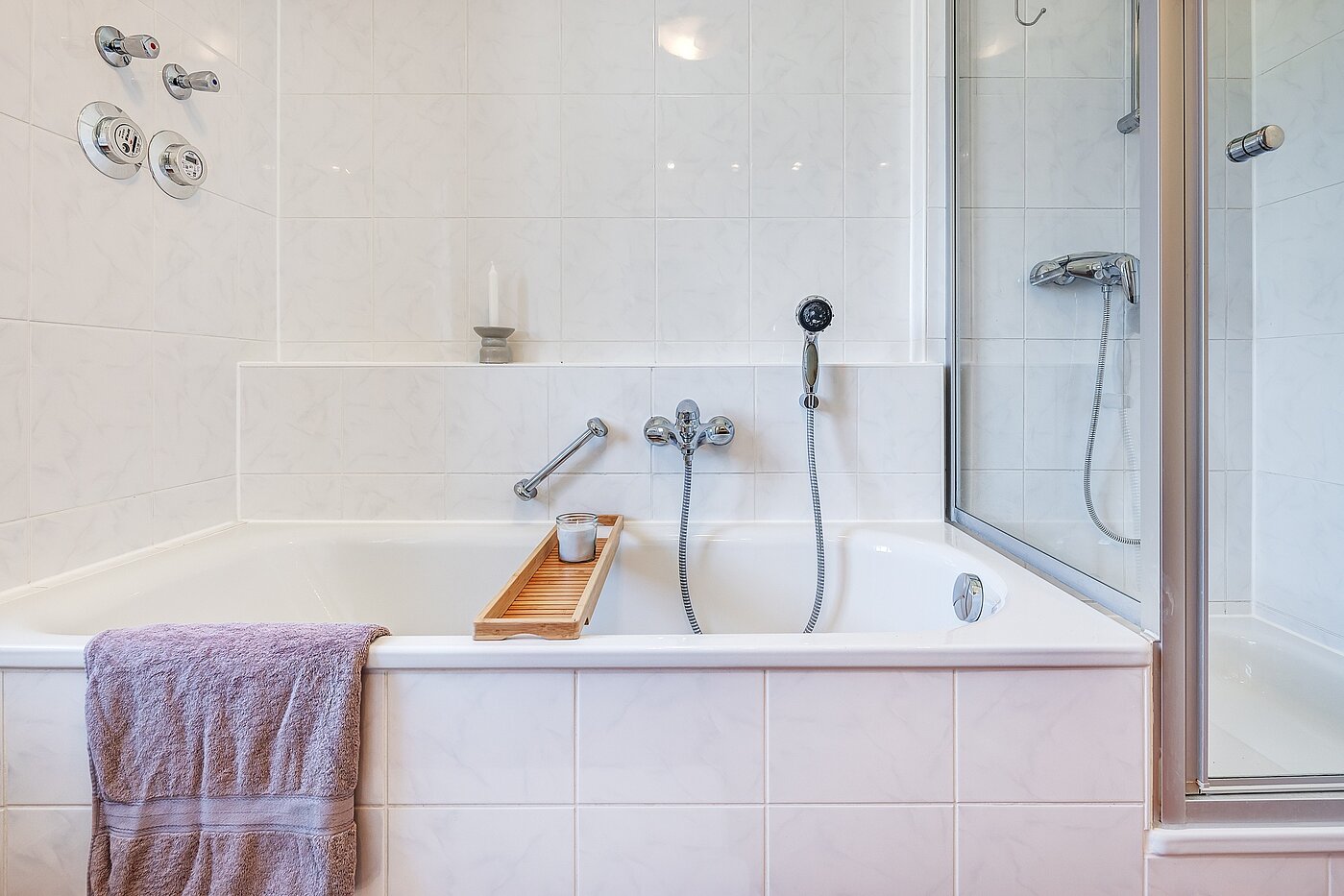Apartamento de 3 habitaciones | München-Ramersdorf | 2206ML4 | ...Badewanne und...