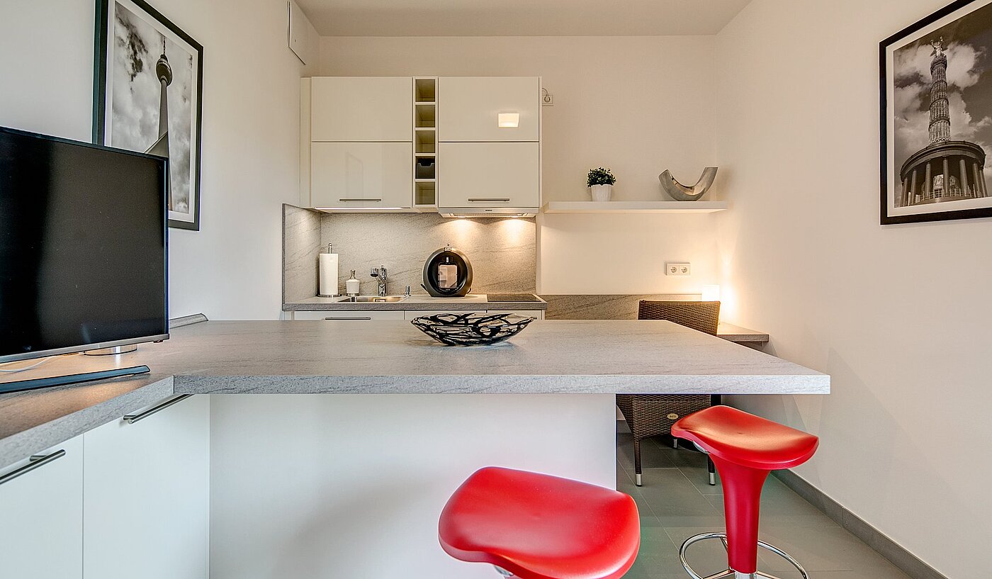 Apartamento de 1 habitación | München-Ramersdorf | 1909ML1 | ...Bereich mit Ess-Theke...