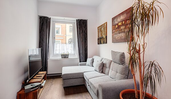 Piso en planta baja de 2 habitaciones | München-Sendling | 703811 | Gemütliche Couch