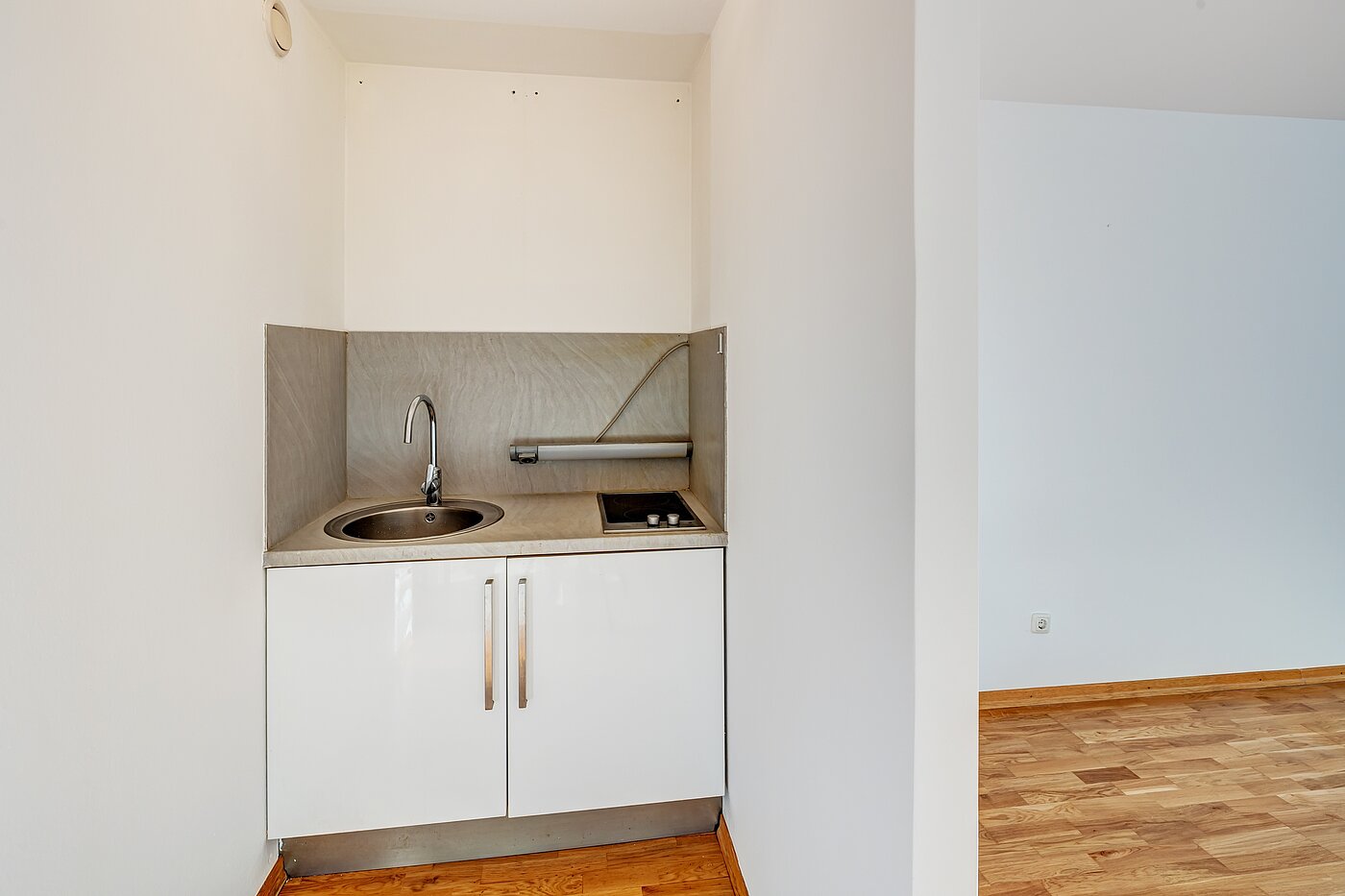 Apartment de 2 habitaciones | München-Feldmoching | 70466 | ...mit Kochnische