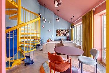 Au-Haidhausen: Diseño único: exclusivo apartamento con azotea en Gasteig