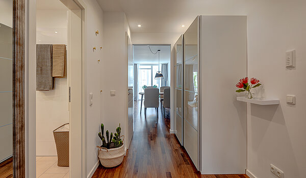 Apartamento de 2 habitaciones | München-Schwabing | 70434 | Flur mit "verstecktem"...
