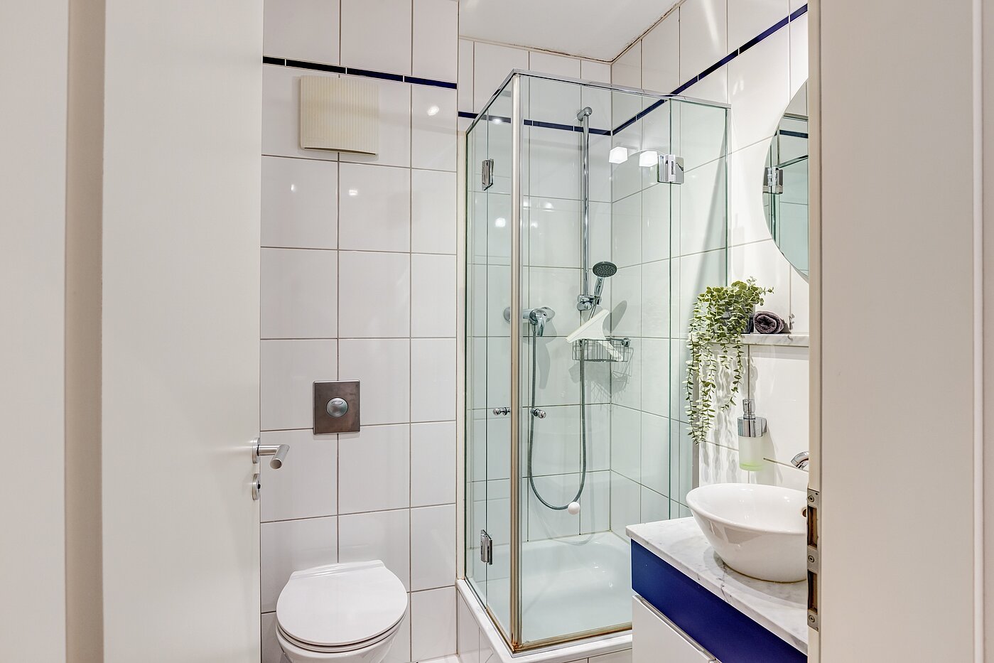 Apartamento de 3 habitaciones | München-Neuhausen | 70489 | Separates Duschbad