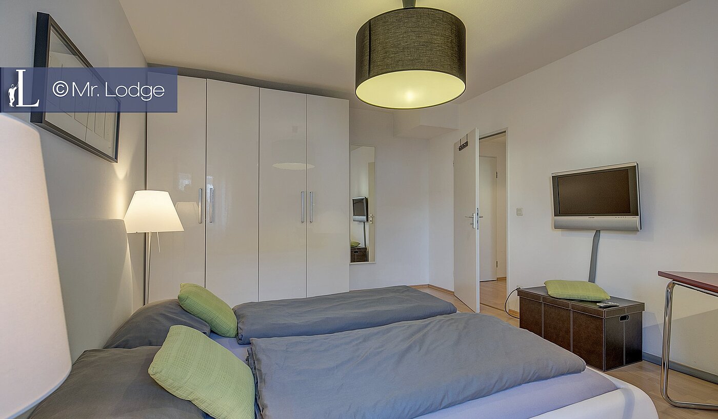 Apartamento de 2 habitaciones | München-Lehel | 1605ML6 | Schlafzimmerschrank