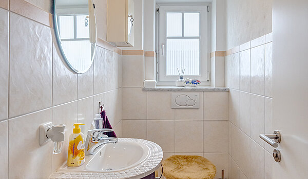 Apartamento de 3.5 habitaciones | Bad Aibling | 70442 | Separates Gäste-WC