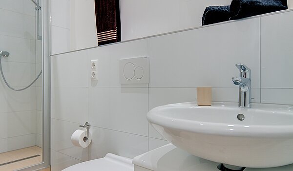 Piso en planta baja de 4 habitaciones | München-Neuhausen | 70471 | Badezimmer...