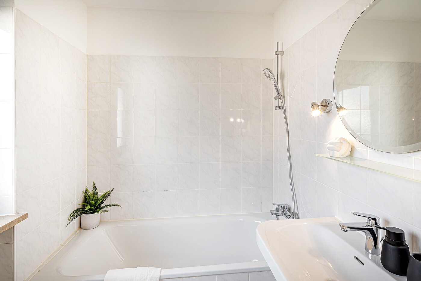 Casa centro adosada  de 5 habitaciones | Unterschleißheim | 70187 | ...mit Badewanne