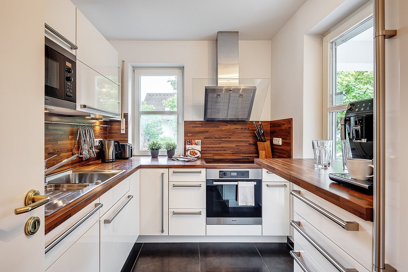 Apartamento de 3 habitaciones | München-Harlaching | 2108ML3 | Küche mit Einbauküche...