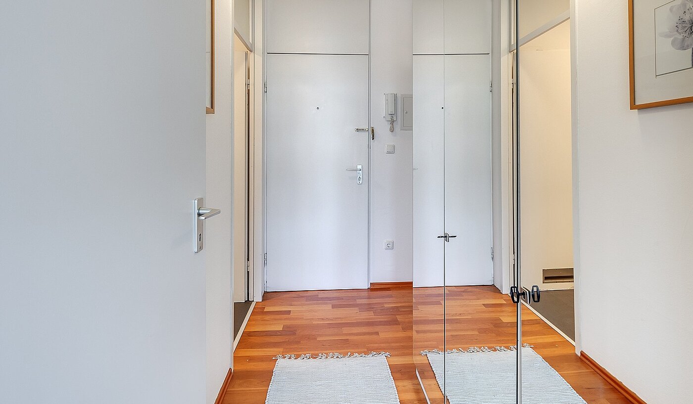 Apartamento de 1 habitación | München-Bogenhausen | 2103ML6 | Auch im Flur genügend Platz