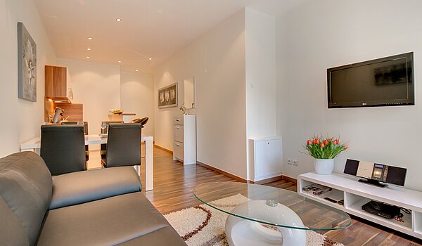 Piso en planta baja de 4 habitaciones | München-Neuhausen | 70471 | Wohnzimmer