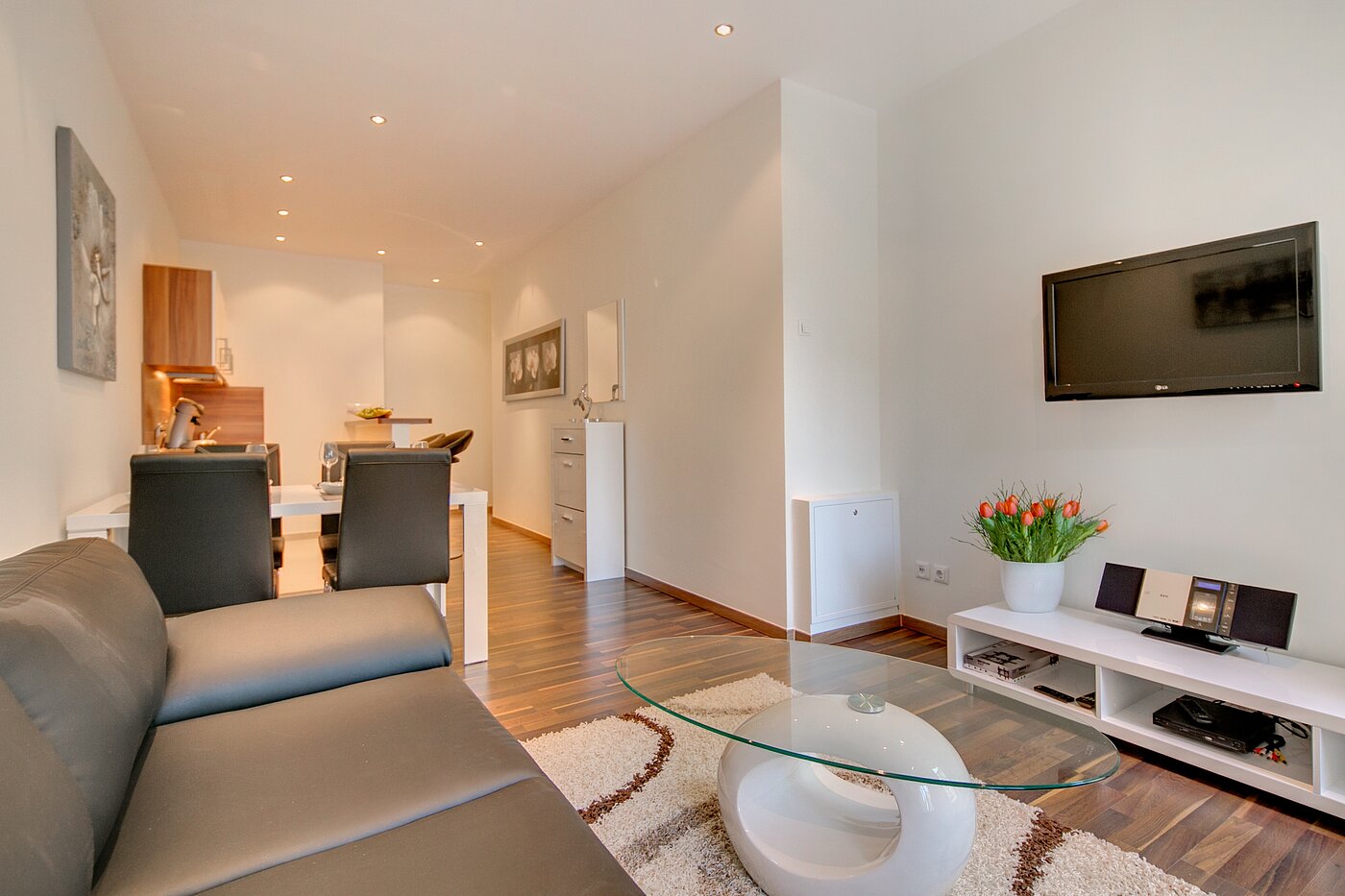 Piso en planta baja de 4 habitaciones | München-Neuhausen | 70471 | Wohnzimmer