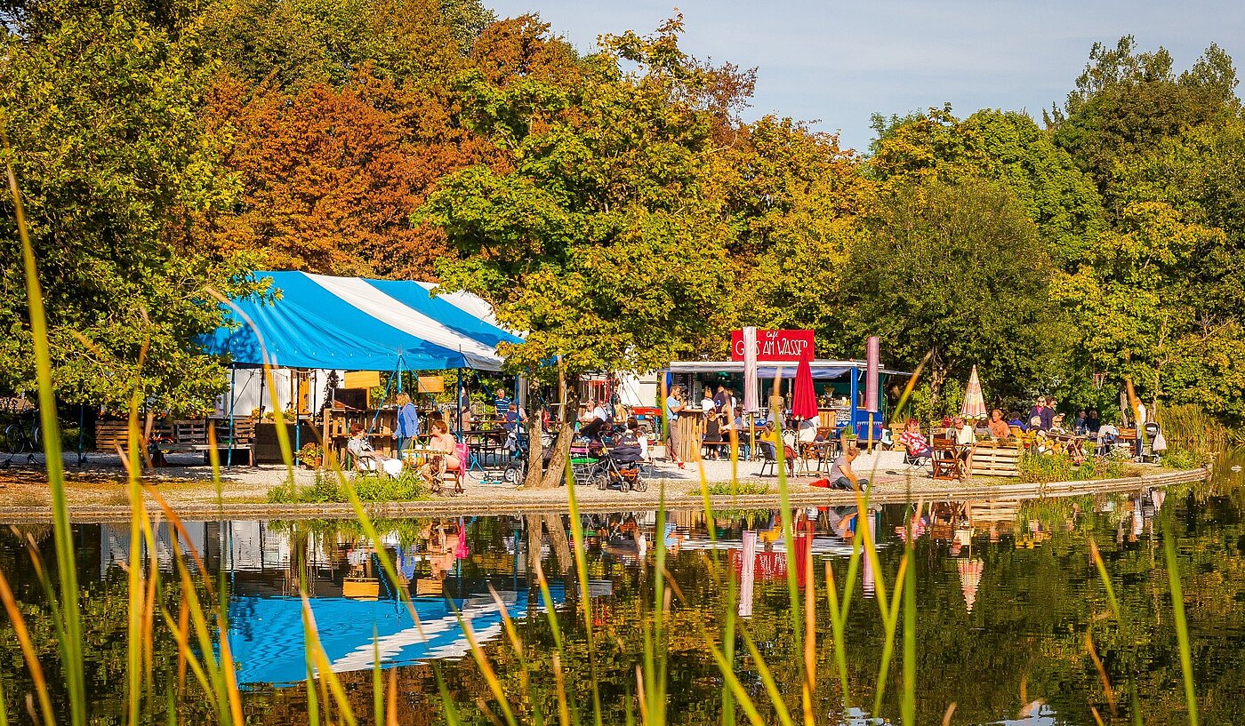 Apartamento de 1 habitación | München-Sendling-Westpark | 2008ML1 | Kleiner Biergarten im Westpark