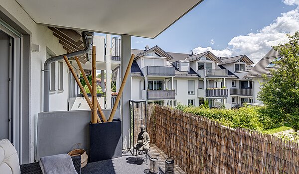 Apartamento de 3 habitaciones | 70483 | Überdachter Balkon...