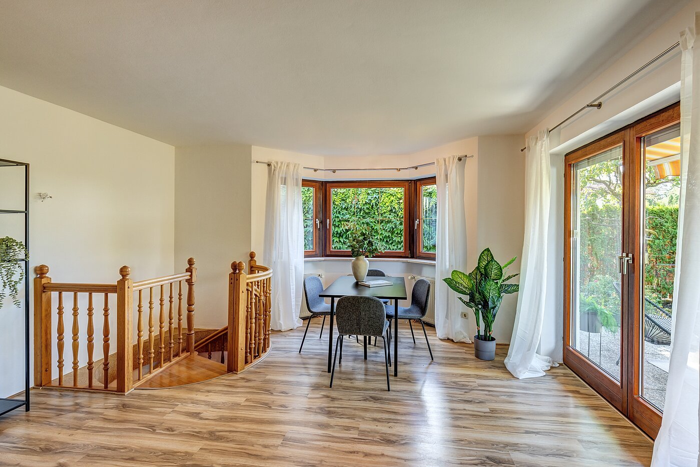 Apartamento de 3 habitaciones | München-Trudering | 70481 | ...mit Treppe zum UG