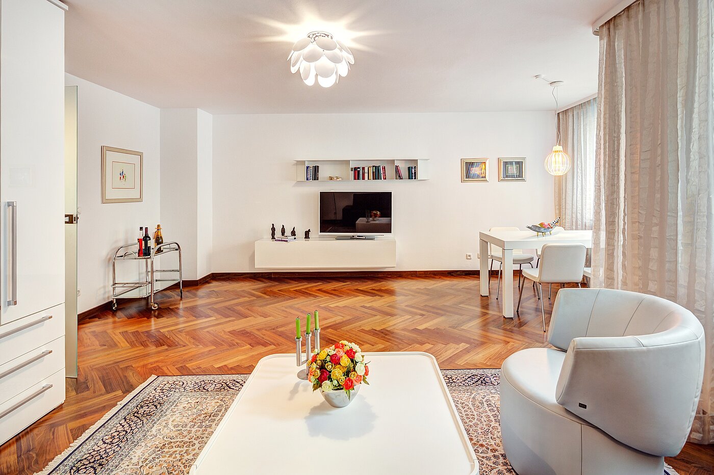 Apartamento de 1 habitación | München-Schwabing | 2207ML10 | ...Schlafen