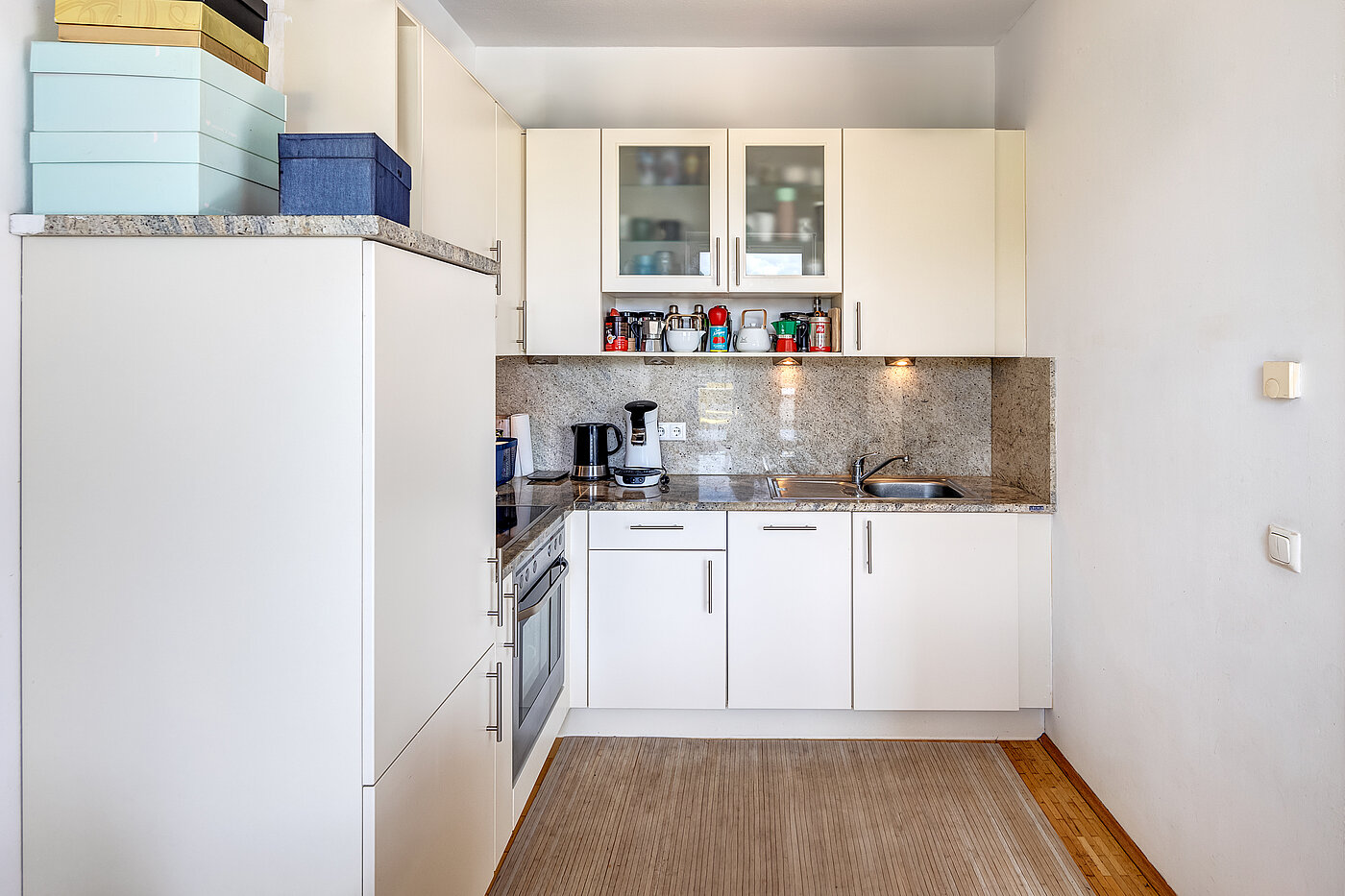 Apartamento de 2 habitaciones | München-Schwabing | 70153 | Voll ausgestattete Einbauküche...