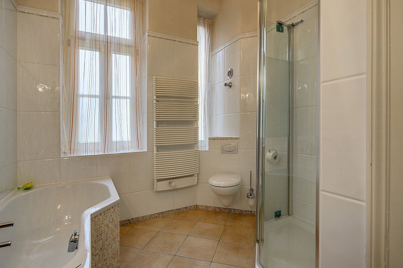 Apartamento de 3 habitaciones | München-Ludwigsvorstadt | 1905ML1 | Tageslichtbad mit Dusche...