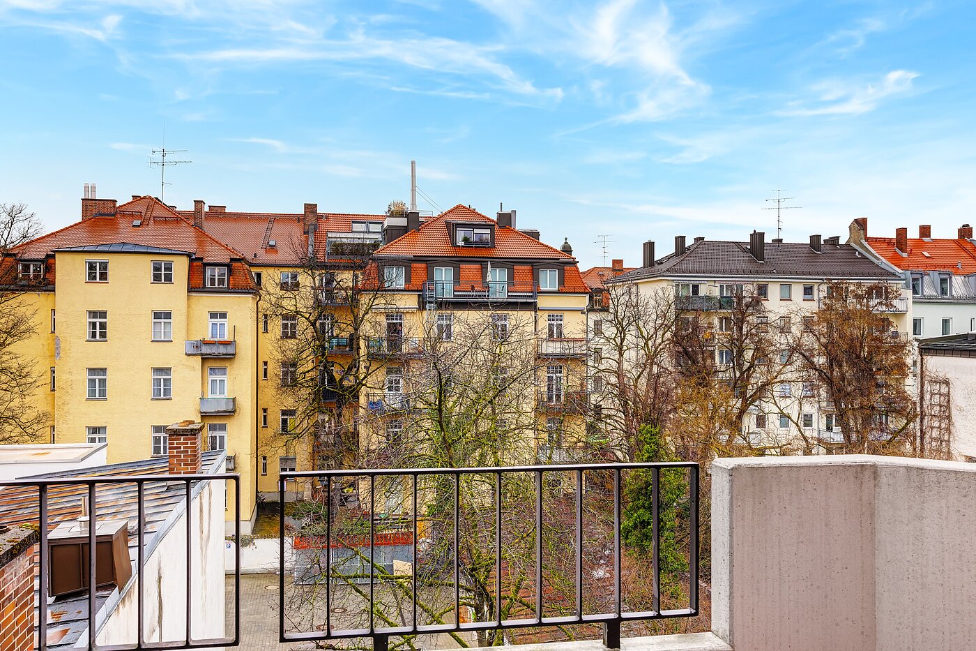 Apartamento de 2 habitaciones | 70206 | Balkon mit Aussicht