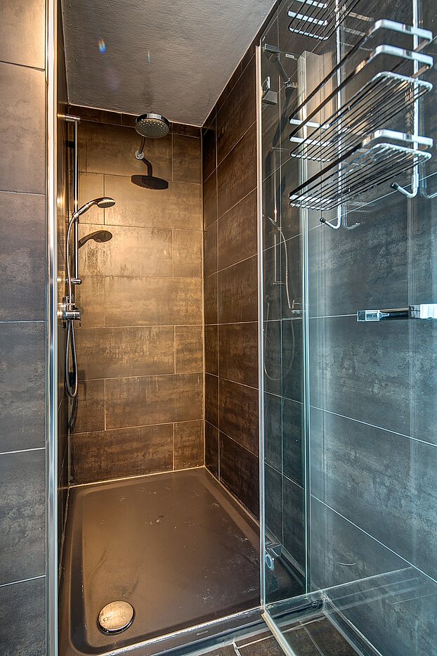 Apartamento de 2.5 habitaciones | München-Maxvorstadt | 702031 | ...begehbarer Dusche