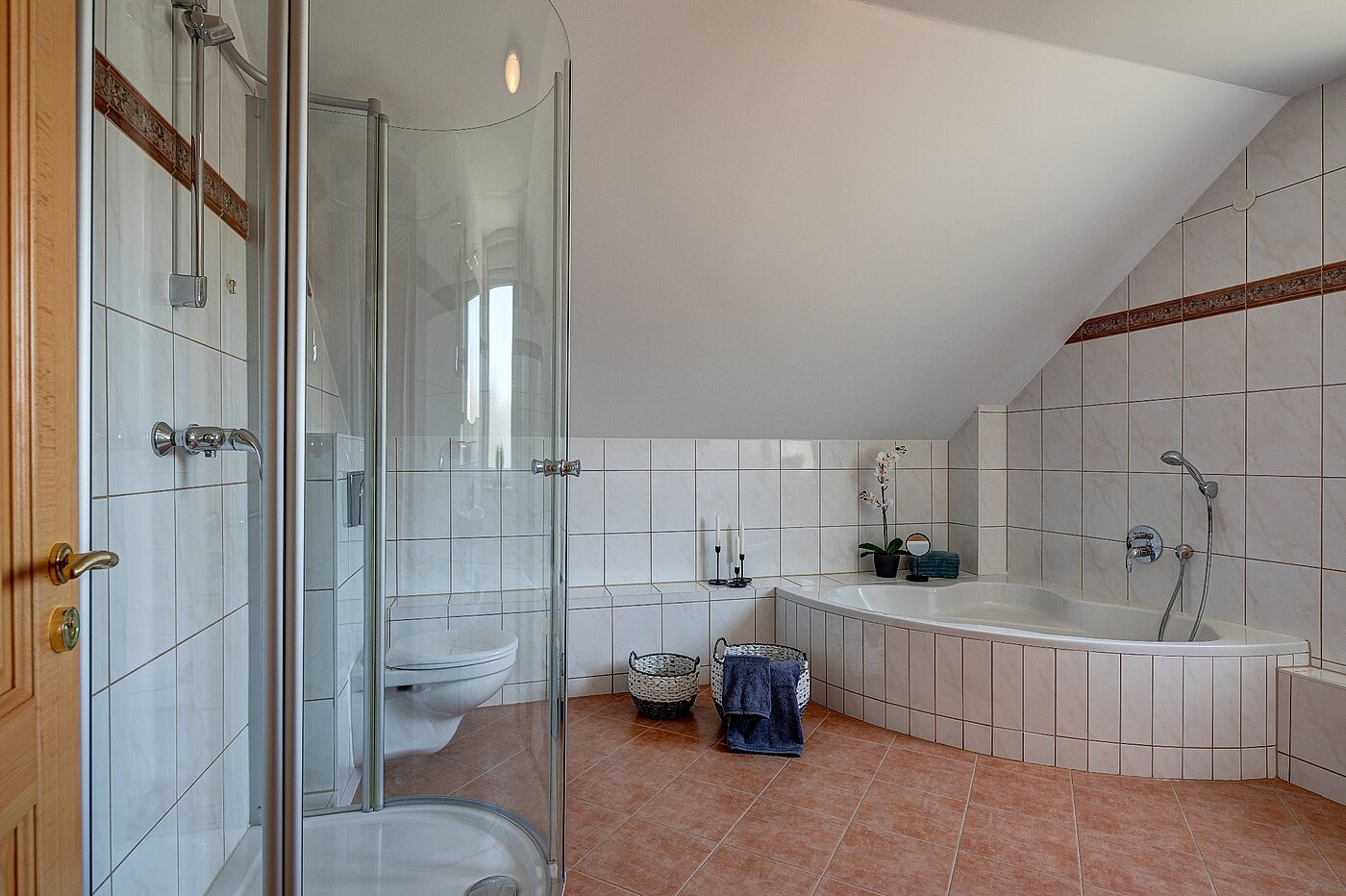 Apartamento de 5 habitaciones | München-Aubing | 1804ML3 | Bad im DG