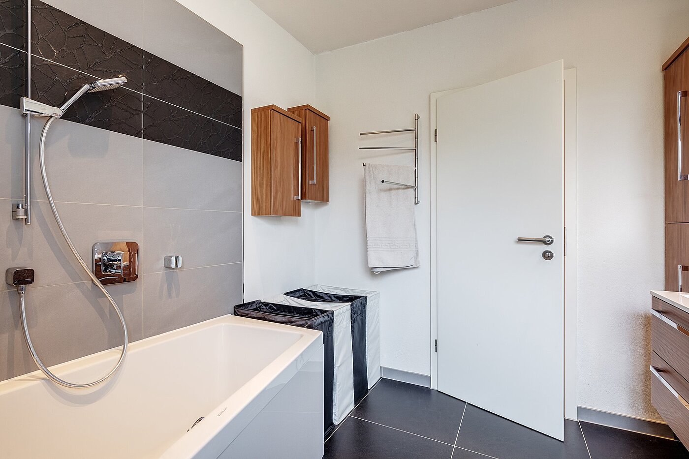 Apartamento de 3 habitaciones | Karlsfeld | 1904ML1 | ...Tageslichtbad