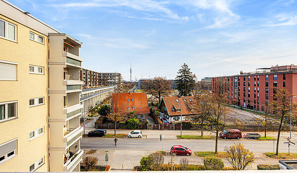 Apartamento de 2 habitaciones | München-Moosach | 70407 | Blick auf den Olympiaturm