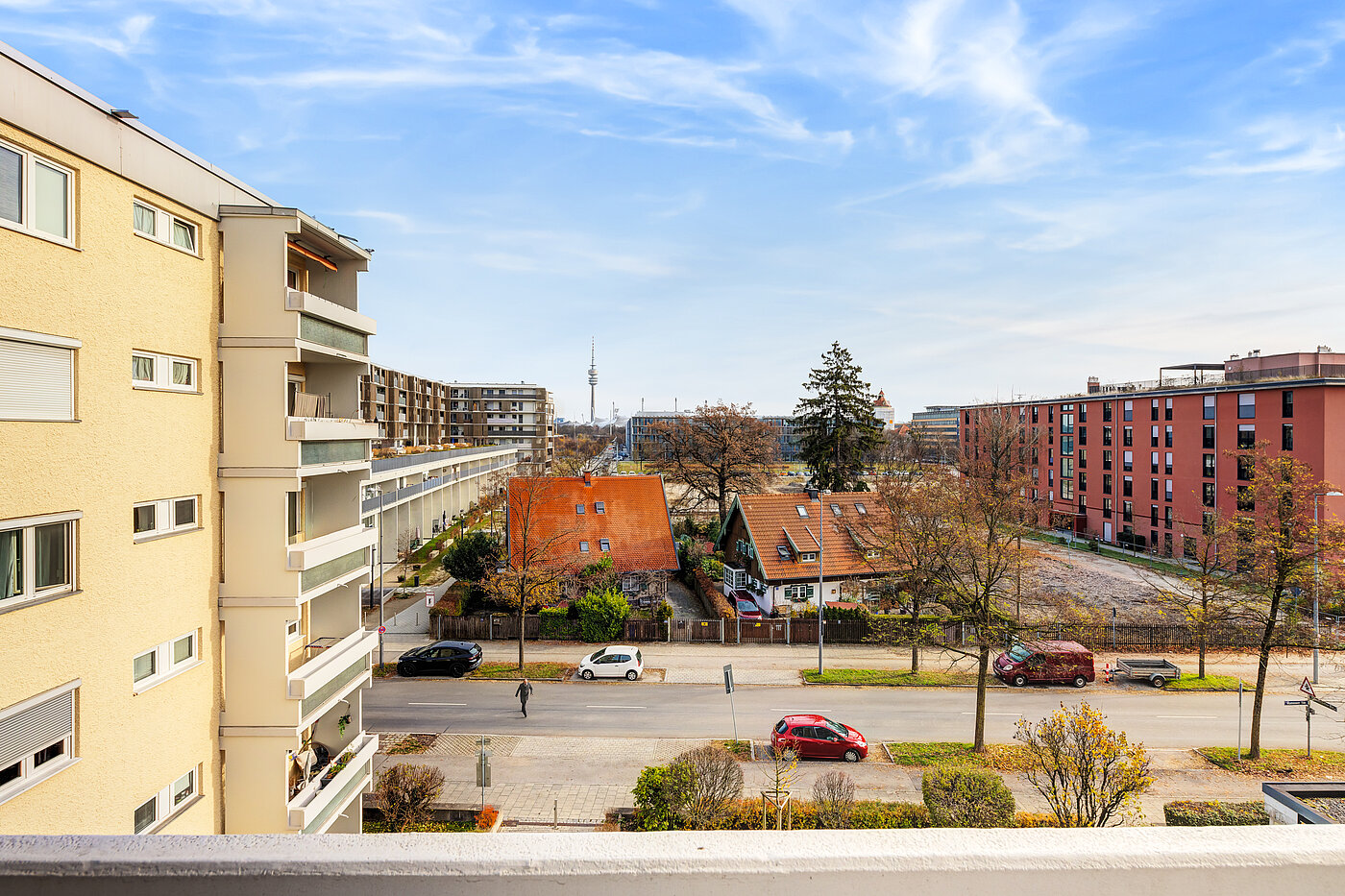 Apartamento de 2 habitaciones | München-Moosach | 70407 | Blick auf den Olympiaturm