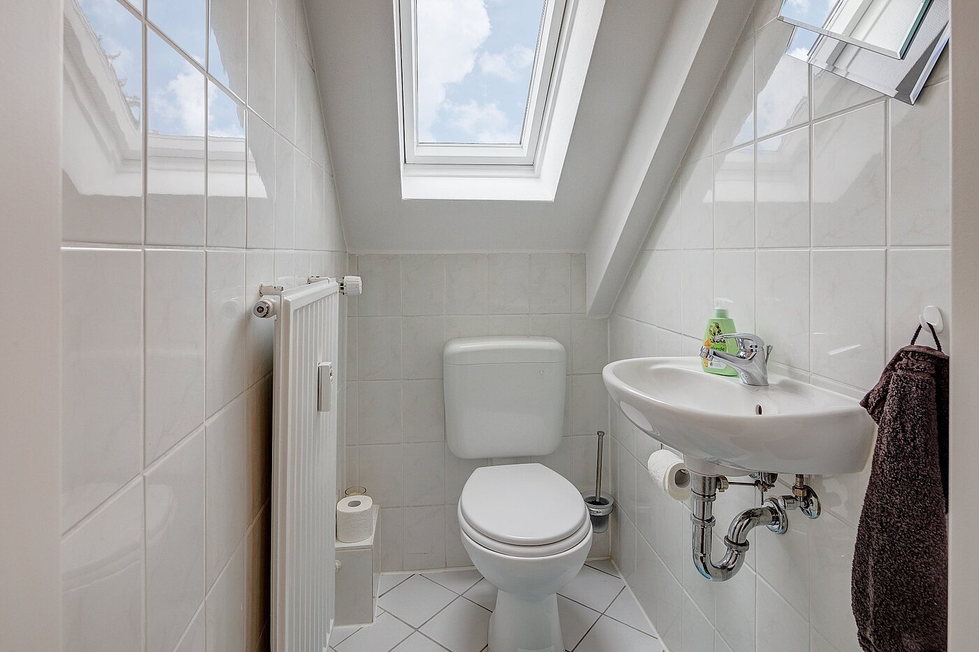 Piso ático de 3 habitaciones | München-Hasenbergl | 1803ML5 | Separate Toilette