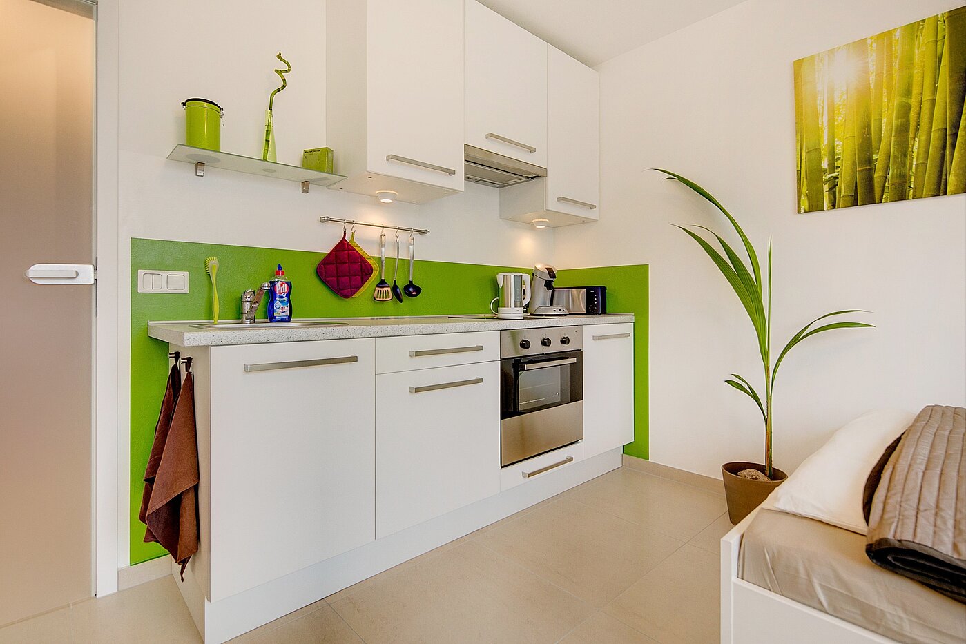 Apartamento de 1 habitación | München-Berg am Laim | 2209ML2 | ...mit Einbauküche