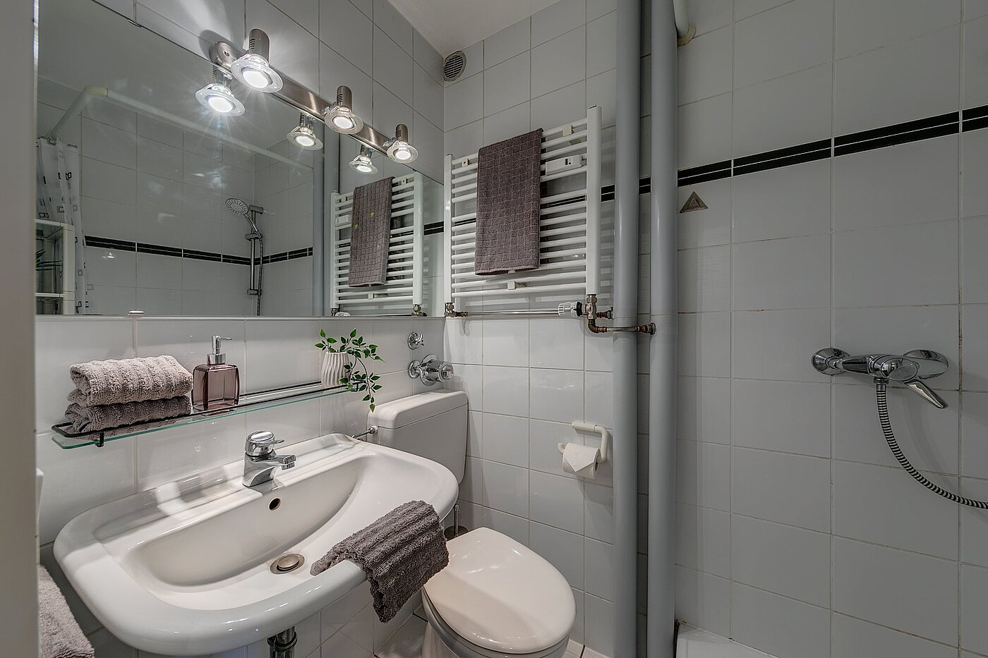 Apartamento de 1 habitación | München-Englschalking | 1907ML2 | Duschbad