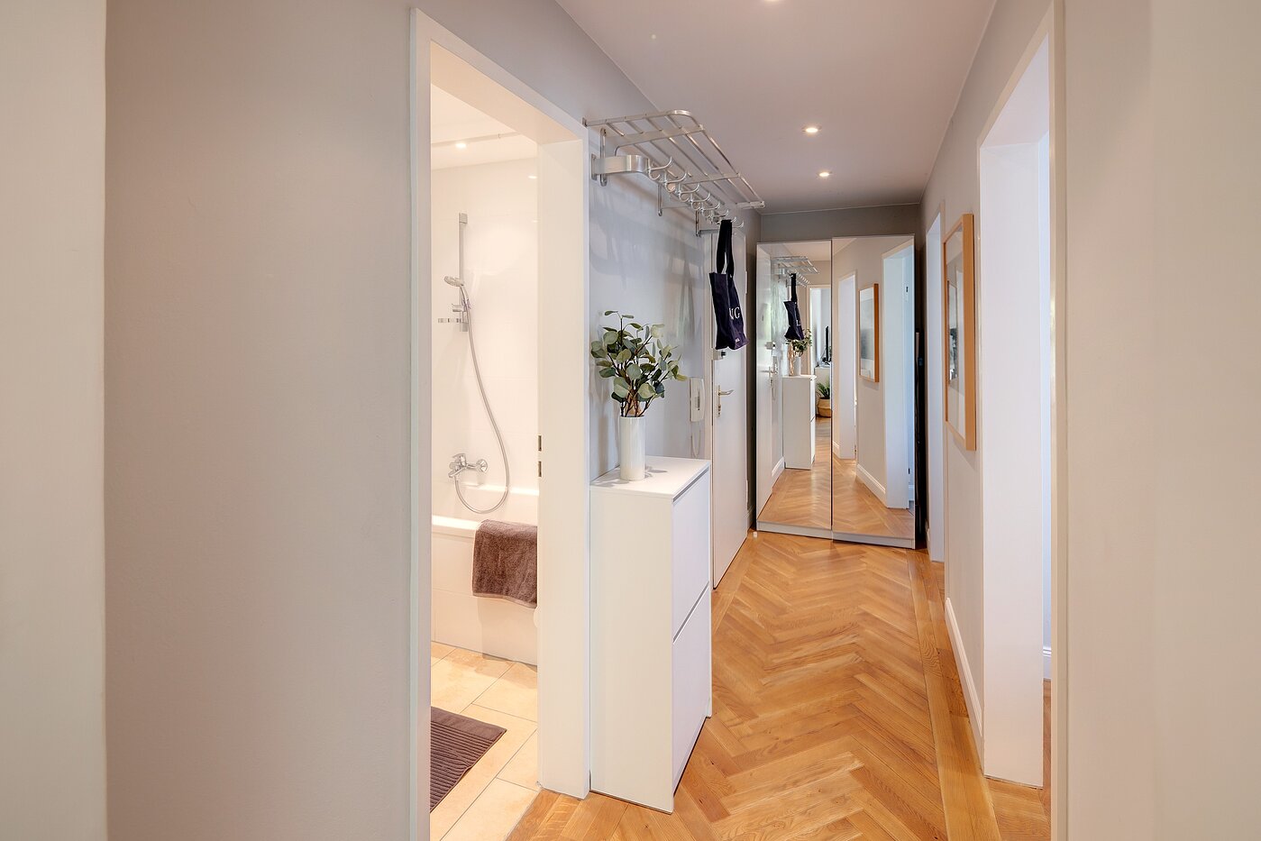Apartamento de 2 habitaciones | München-Thalkirchen | 2204ML5 | Stilvolles Fischgrät-Parkett...
