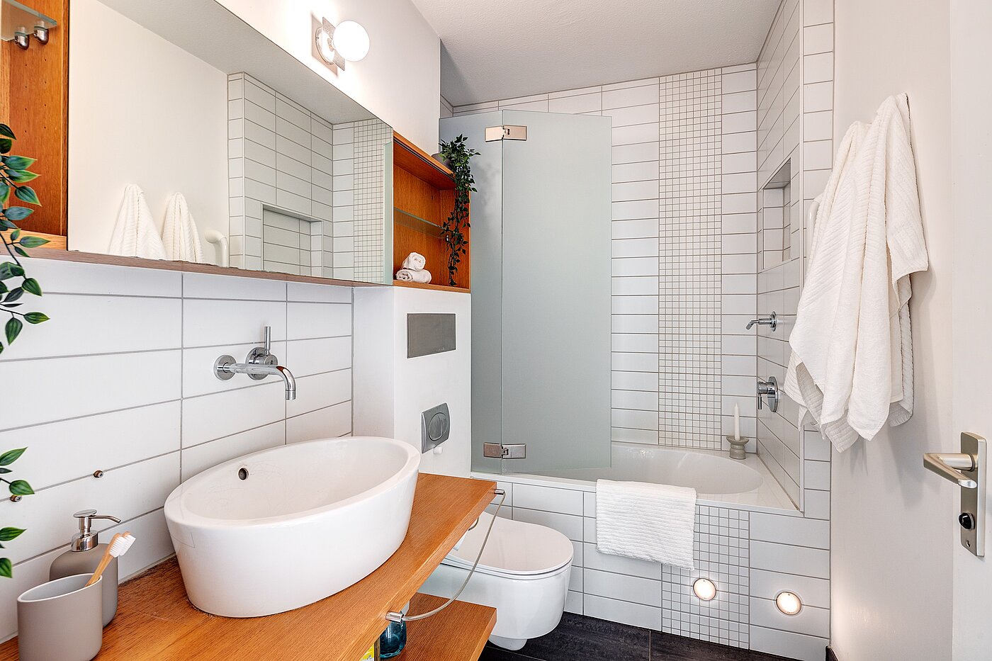 Apartamento de 3 habitaciones | Unterschleißheim | 70003 | ...mit Badewanne