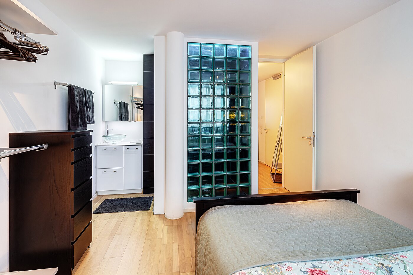 Apartamento de 2 habitaciones | München-Au | 70108 | Schlafzimmer mit Bad