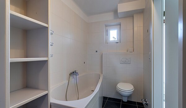 Bauernhaus de 9 habitaciones | Hohenschäftlarn | 1805ML4 | Bad EG Haus 2