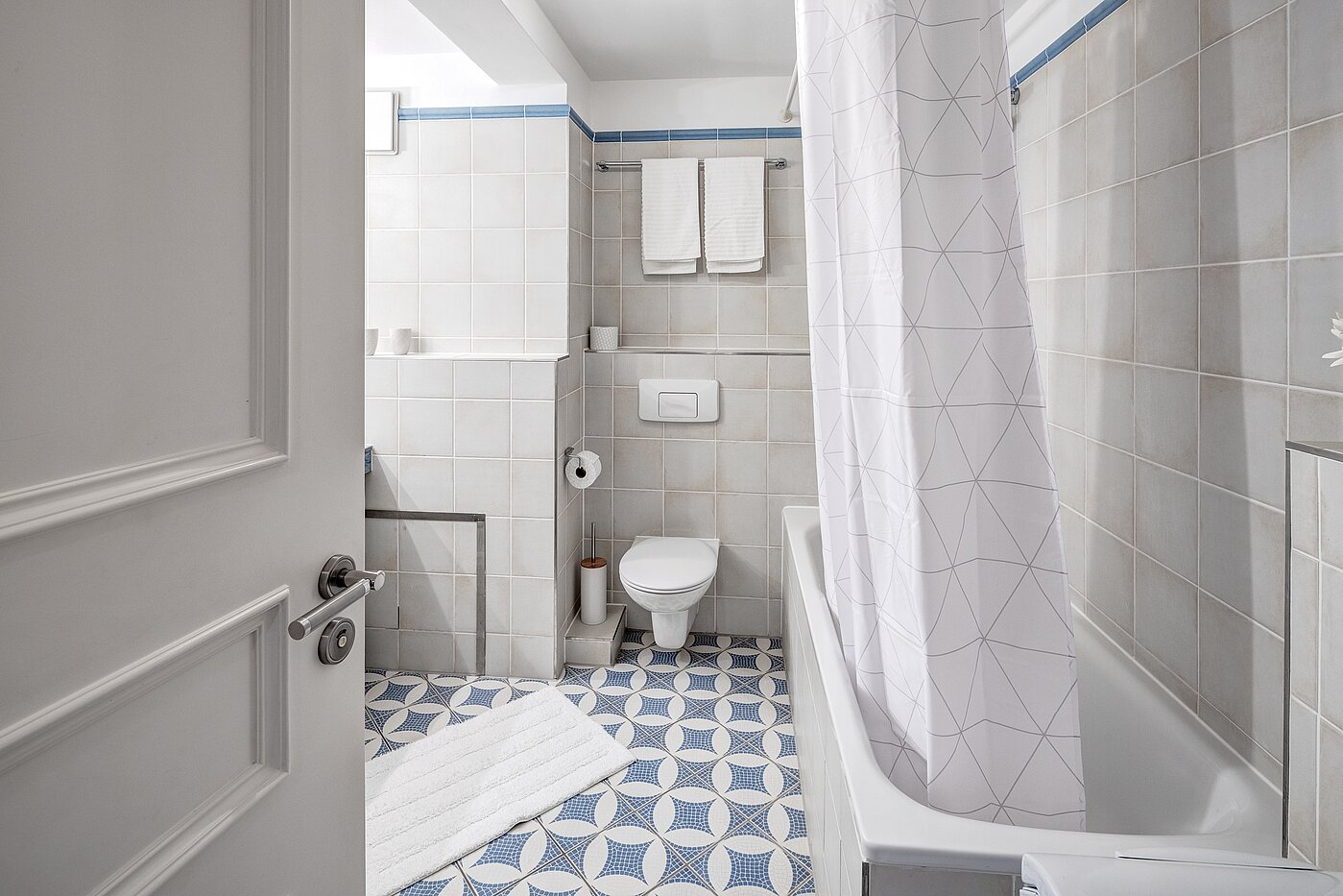 Apartamento de 3 habitaciones | München-Schwabing | 2212ML1 | Italienische Fliesen im...