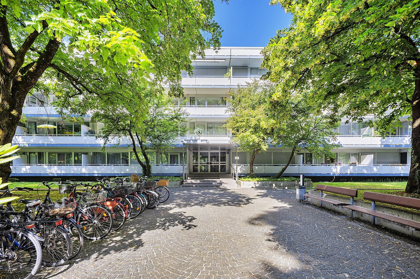 Apartamento de 3.5 habitaciones | München-Bogenhausen | 70267 | Hausansicht