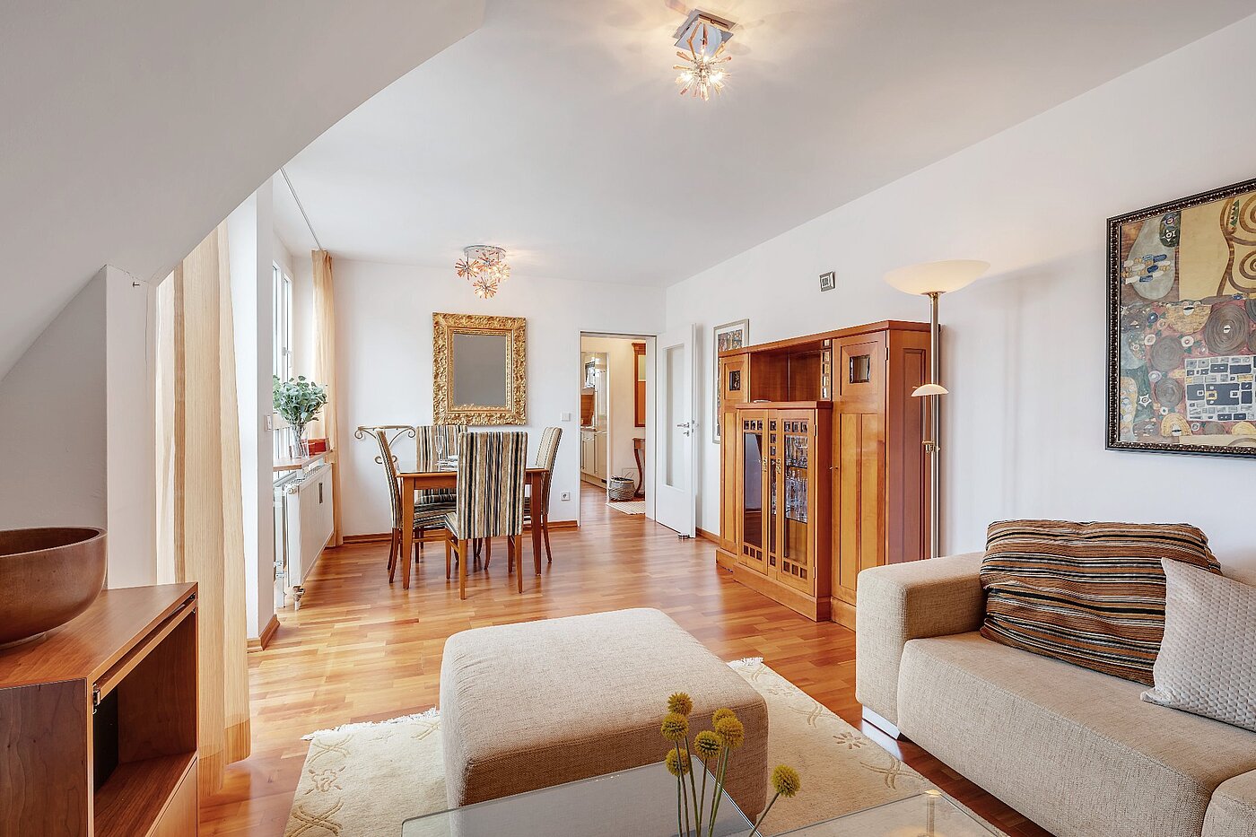 Piso ático de 2 habitaciones | München-Sendling | 1911ML4 | Gemütliches Wohnzimmer