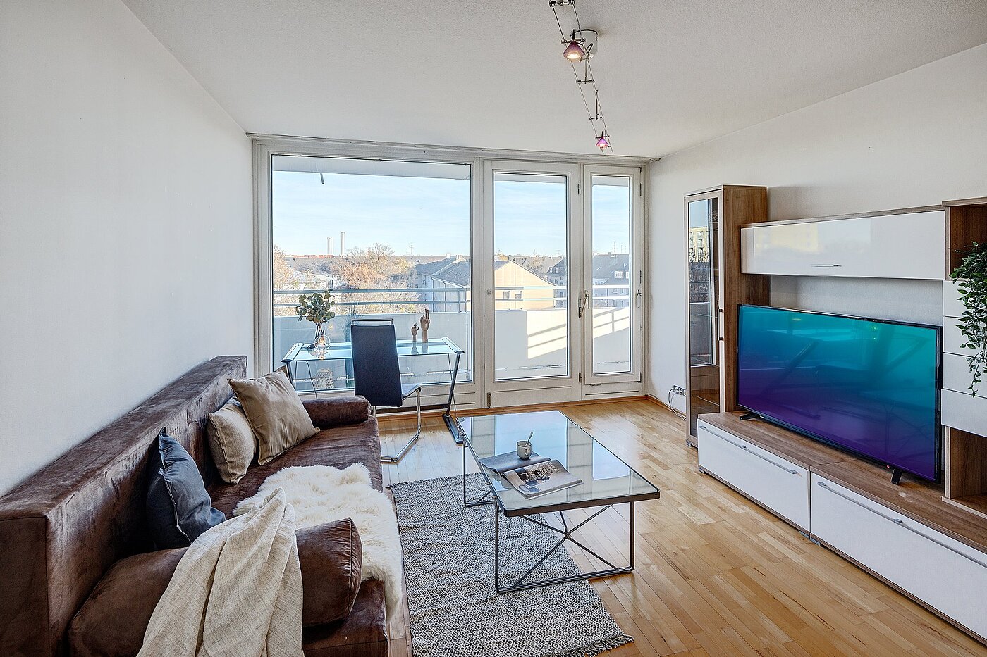 Apartamento de 2 habitaciones | München-Sendling-Westpark | 2010ML9 | Helles Wohnzimmer...