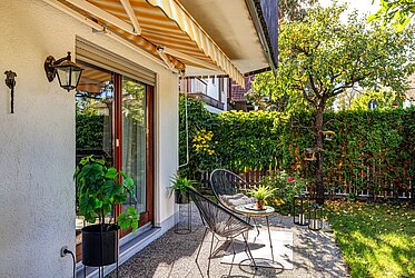 Trudering-Riem: Vivir rodeado de naturaleza: 3 habitaciones, jardín propio y mucho espacio distribuido en dos plantas