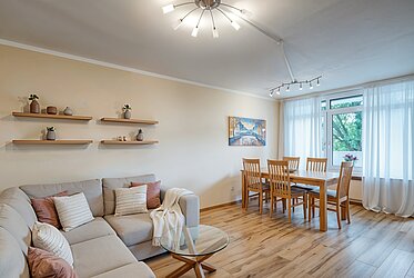 Neuaubing: Llegar a casa o asegurar el regreso - Amplio piso de 4 habitaciones - alquilado por un plazo fijo