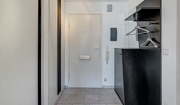 Apartment de 1 habitación | München-Feldmoching | 70484 | Flur mit Garderobe