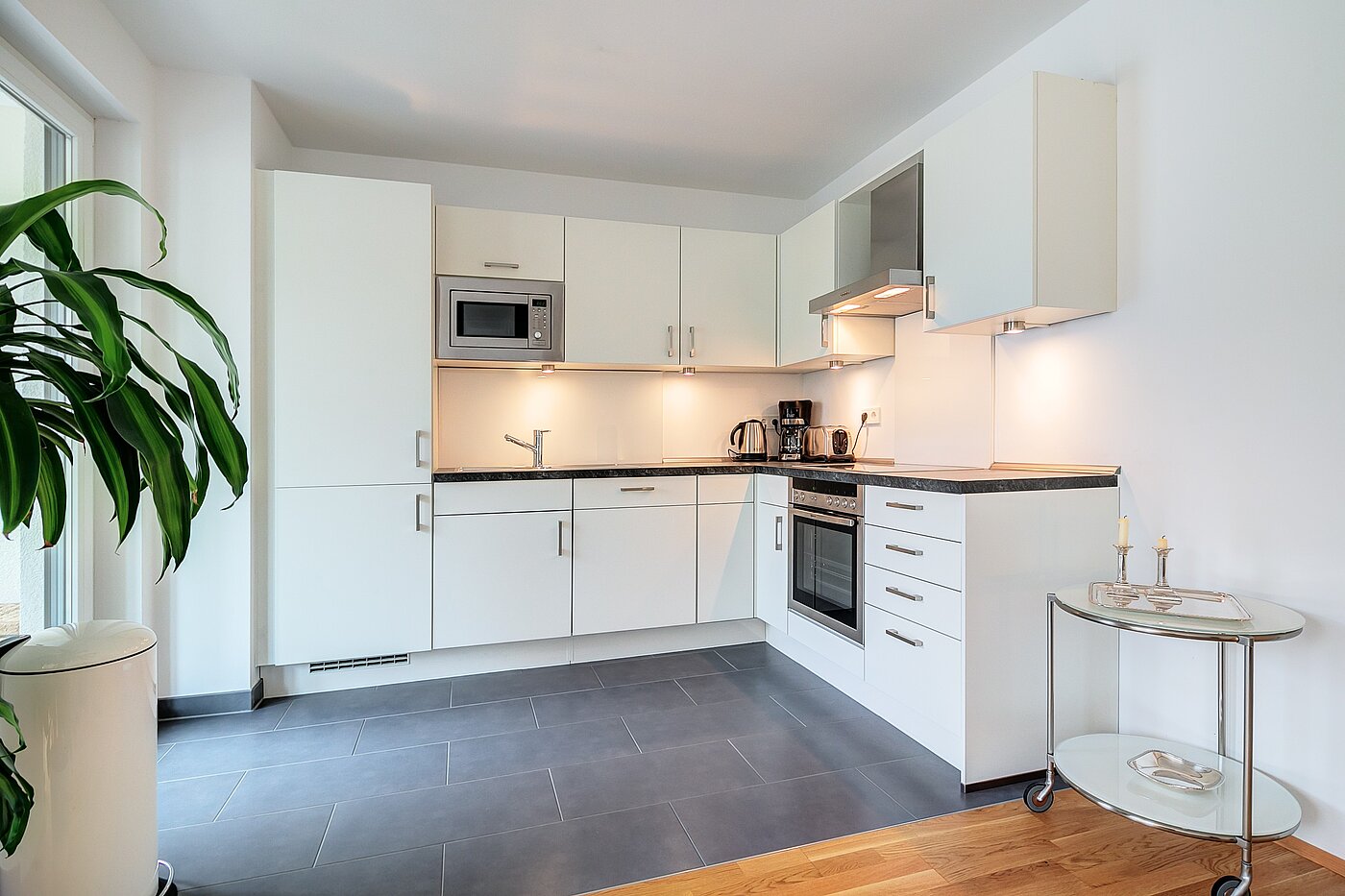 Apartamento de 3 habitaciones | München-Moosach | 70164 | ...mit moderner Einbauküche