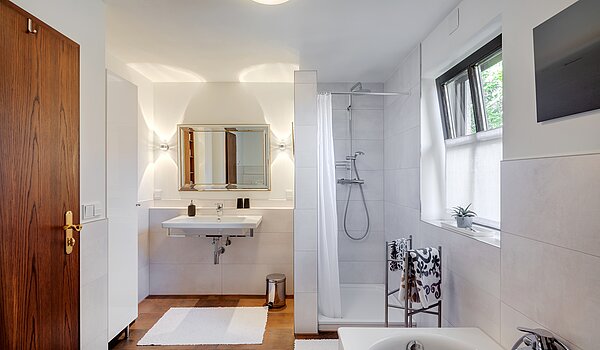 Casa unifamiliar  de 4 habitaciones | Neubiberg | 70429 | Badezimmer im OG