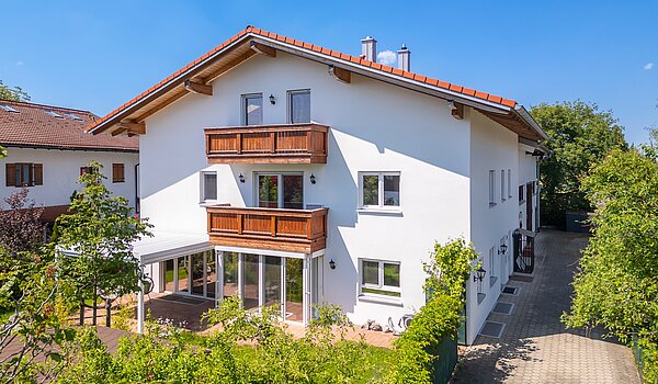 Propiedad especial de 8 habitaciones | 70406 | Außenansicht