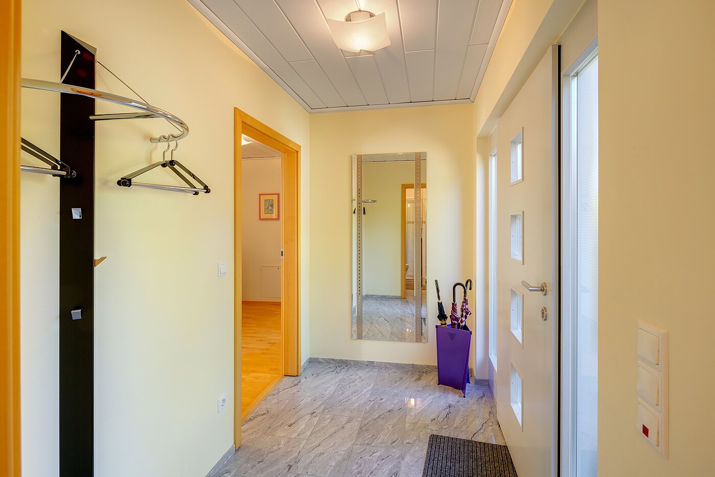 Casa unifamiliar  de 5 habitaciones | Icking | 70438 | Eingangsbereich mit...