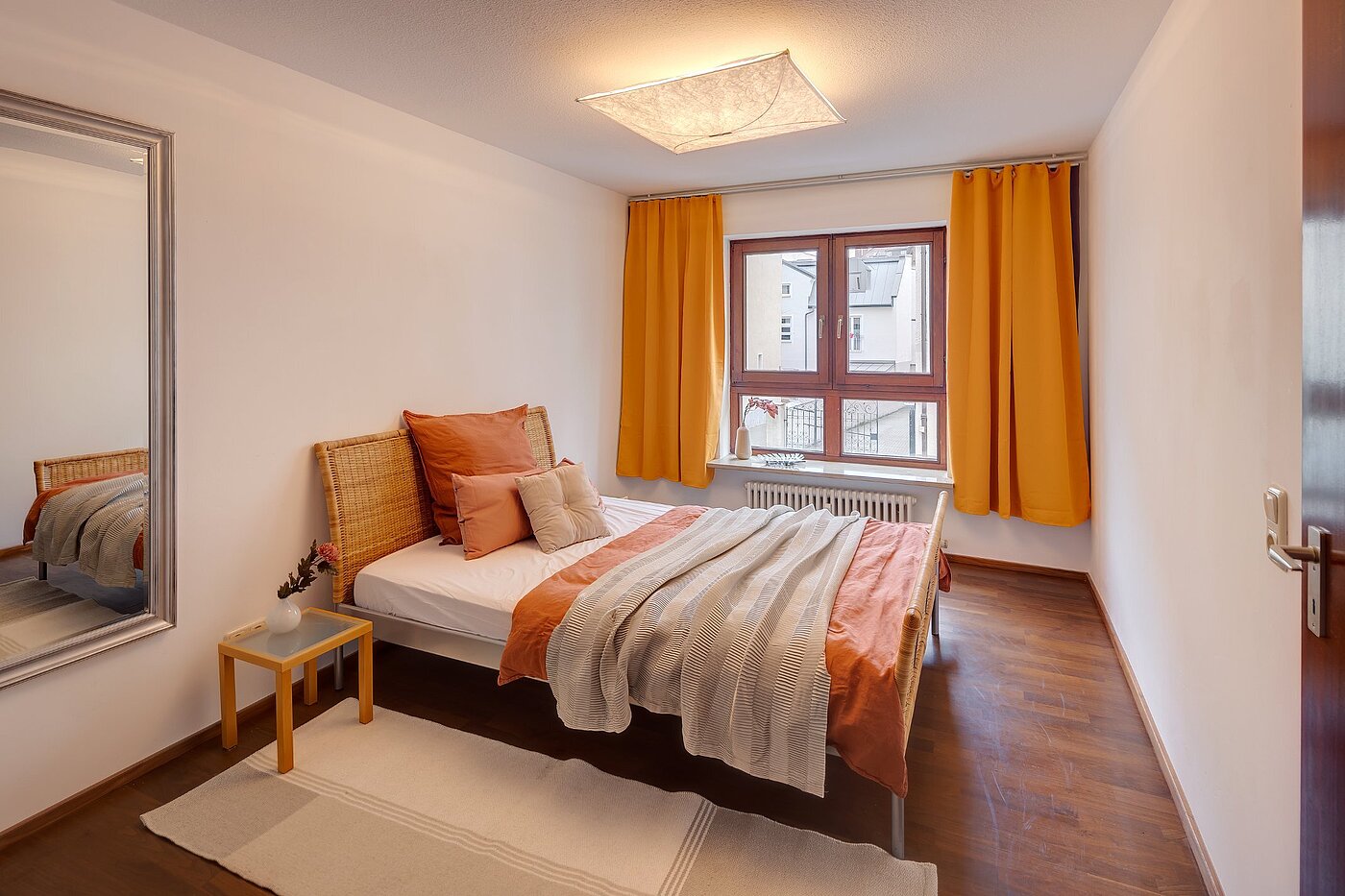 Apartamento de 2 habitaciones | München-Neuhausen | 2012ML5 | Geräumiges Schlafzimmer...