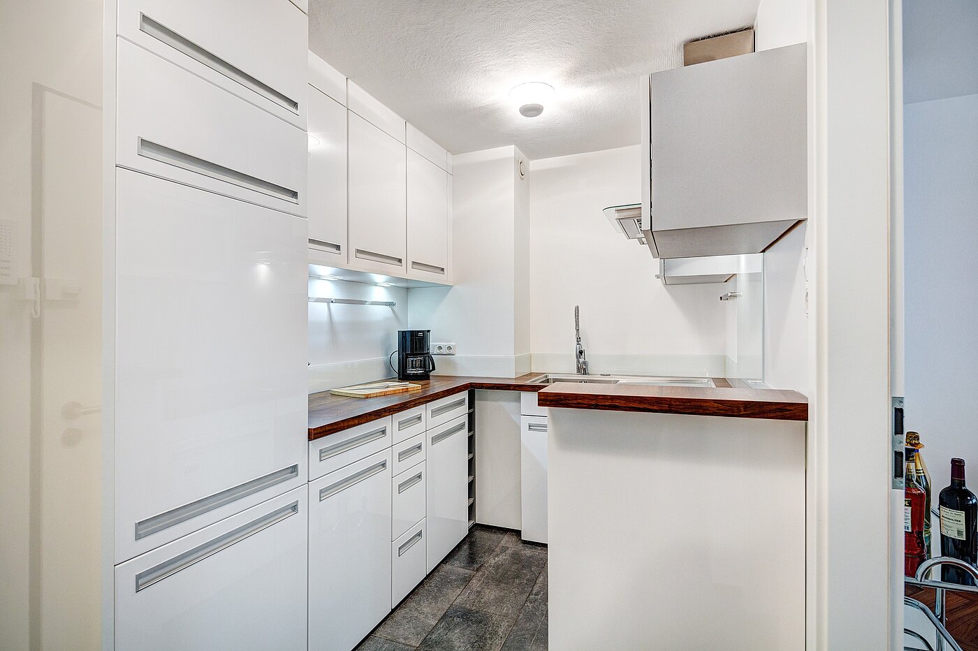 Apartamento de 1 habitación | München-Schwabing | 2207ML10 | Geschmackvolle Apartmentküche...