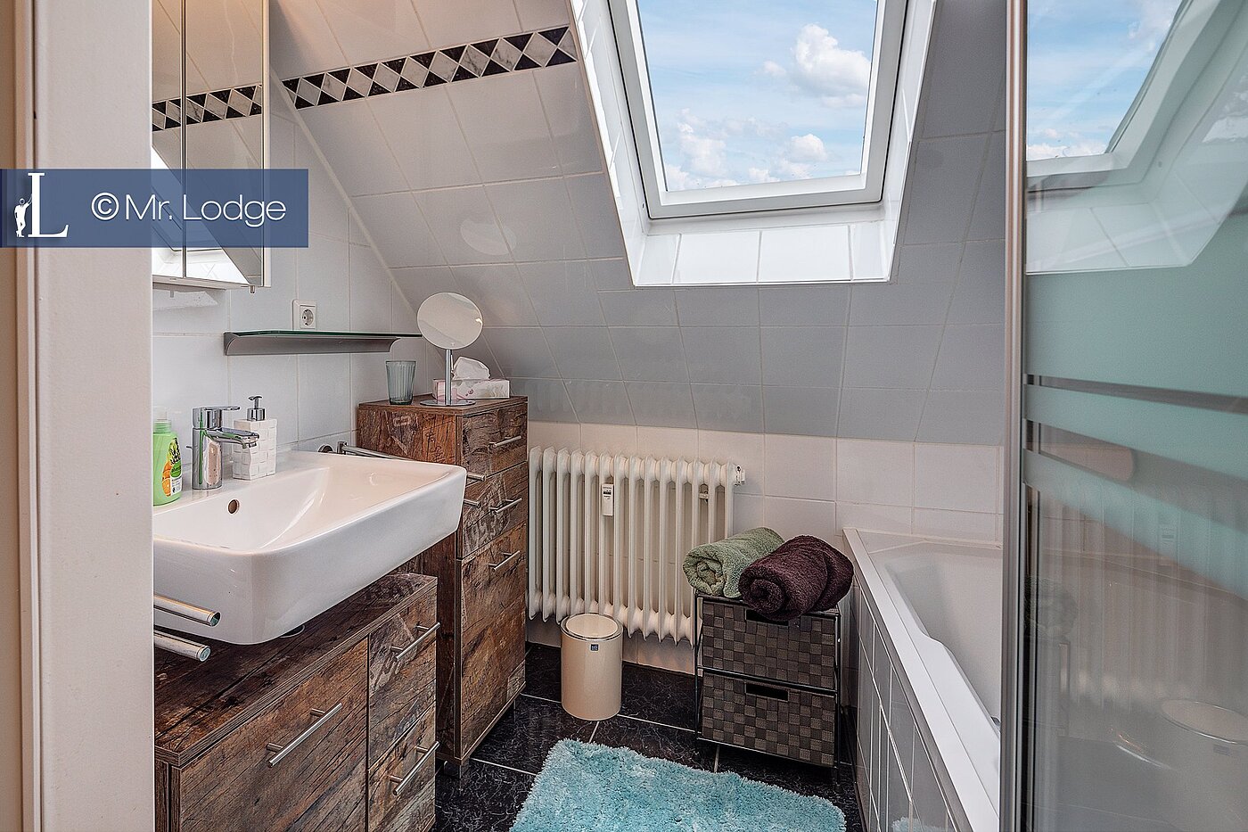 Piso ático de 3 habitaciones | München-Hasenbergl | 1803D9 | ...mit Duschwanne