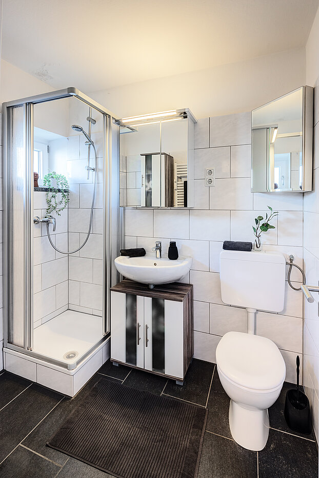 Apartment de 1 habitación | München-Schwabing | 70211 | ...Duschbad